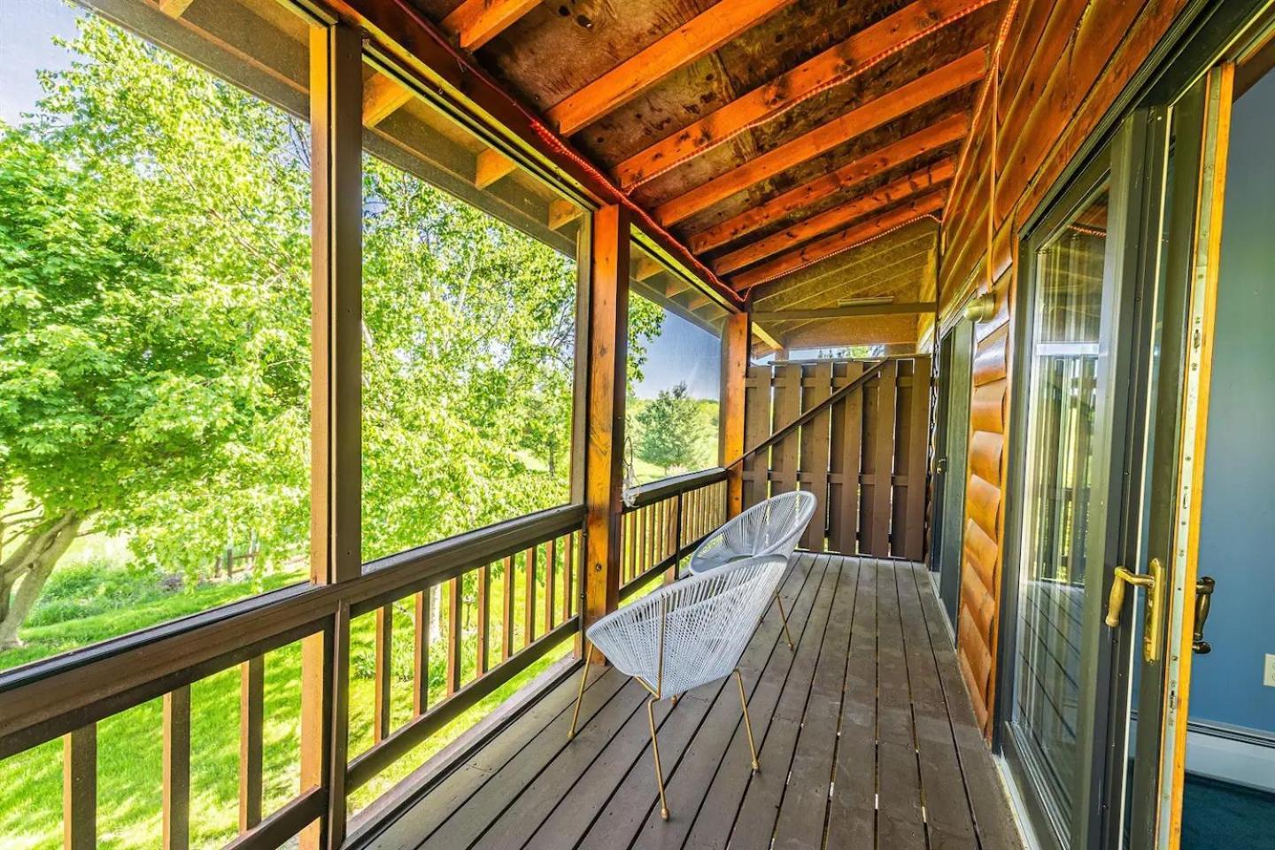 Point Au Roche Lodge بلاتسبورغ المظهر الخارجي الصورة